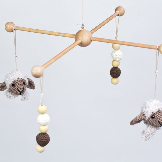 

Chanel on cosy blanket and wooden ring
7