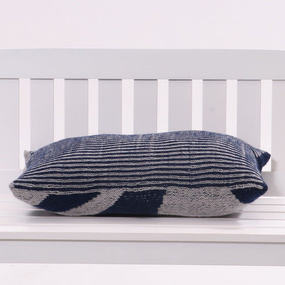 

Faroe Cushion
4