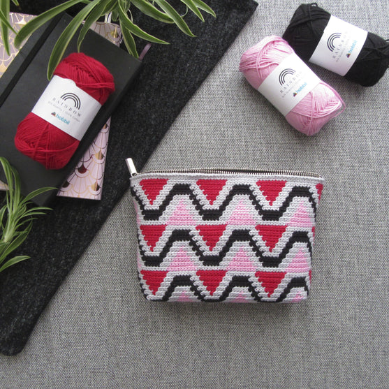 

Ava - Cosmetic Pouch
1