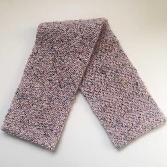 

Lilia - Infinity Scarf
4