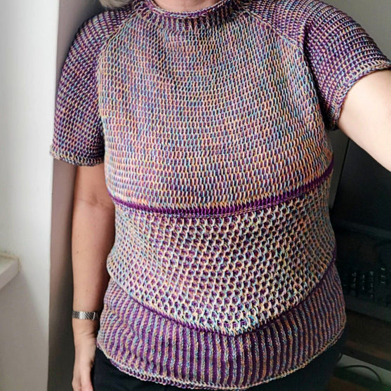 

Dahlia - T-shirt
5