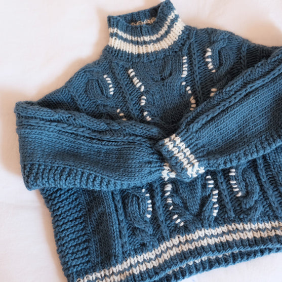 

Clara - Sweater
4