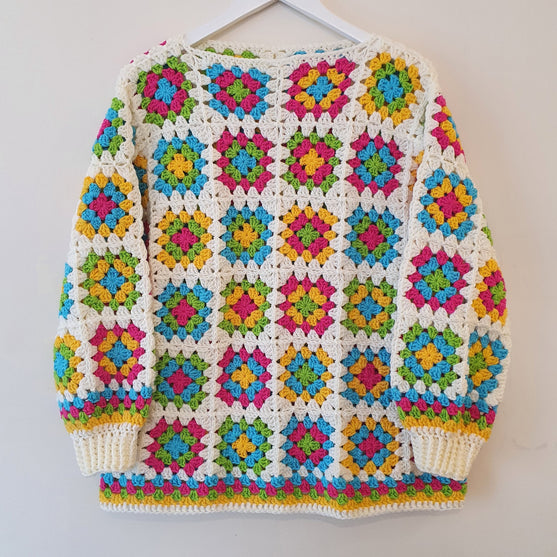 

Flower Garden - Sweater
6