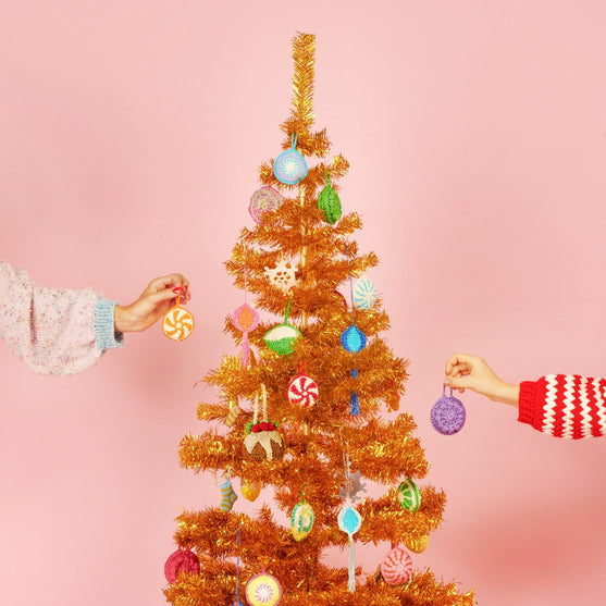 

Holiday - Ornament
4