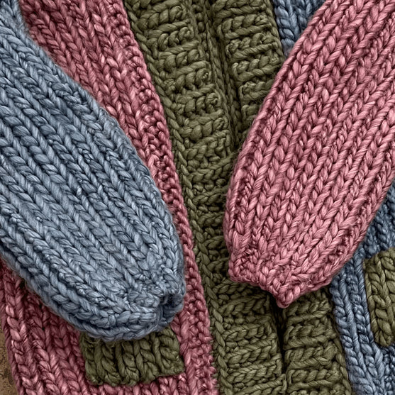 

Eira - Cardigan
10
