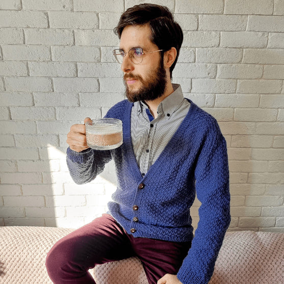 

Tom’s Cardi - Cardigan
1