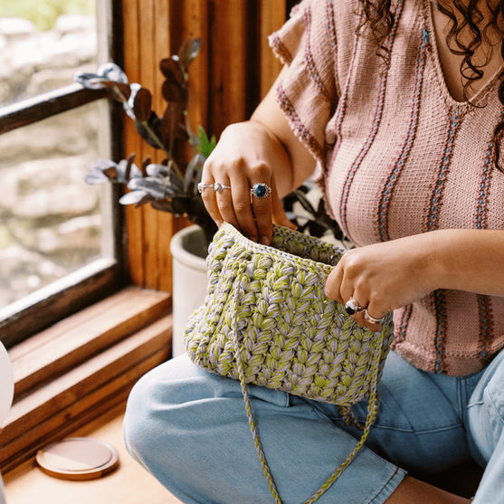

Vitreous - Puff Stitch Bag
7