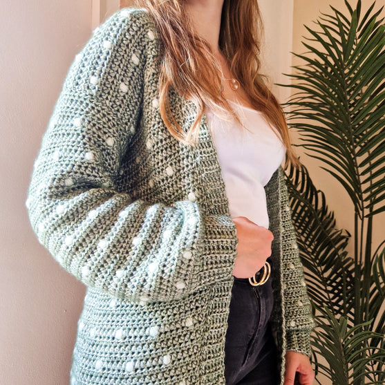 

Cotton Candy Dot - Cardigan
6