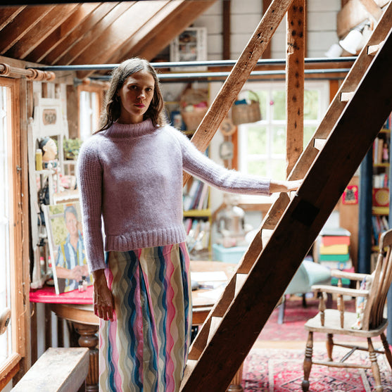 

Jacaranda - Raglan Pullover
7