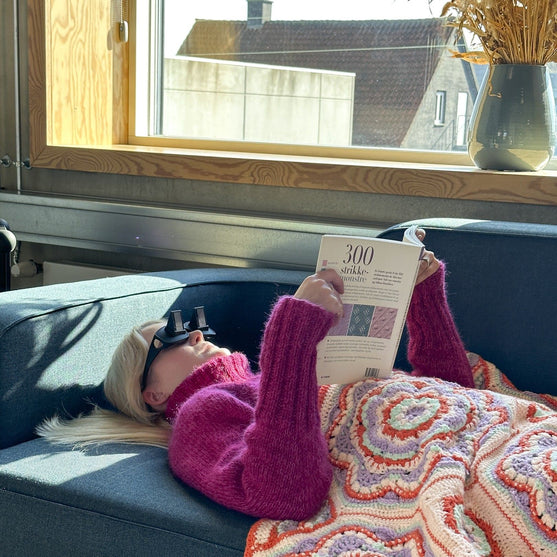 

90 Degrees Glasses - Hobbii
5