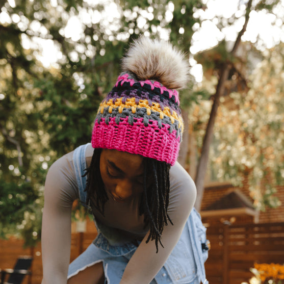 

Metro - Hat & Scarf
4