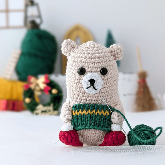 Stanley - The Knitting Bear