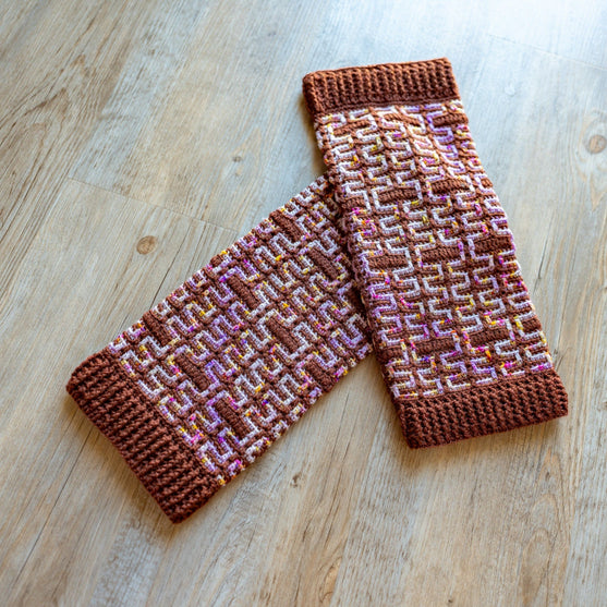 

Twisted Maze - Leg Warmers
9