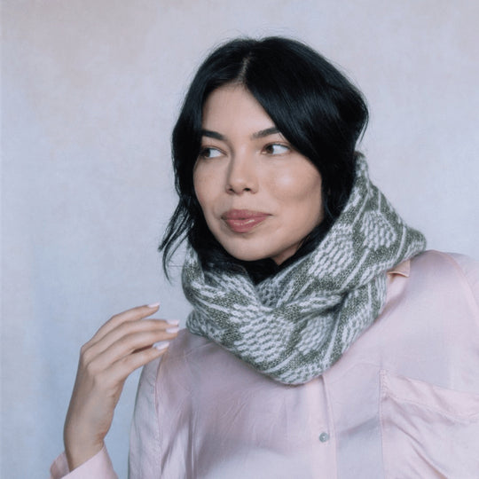 Biophilia - Colourwork Cowl