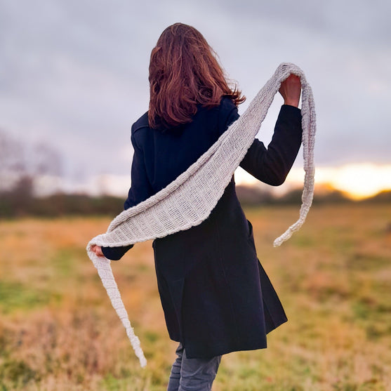 

Junonia - Shawlette
3