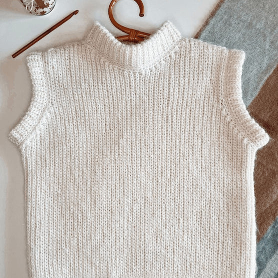 

Sonia - Mock Vest
8