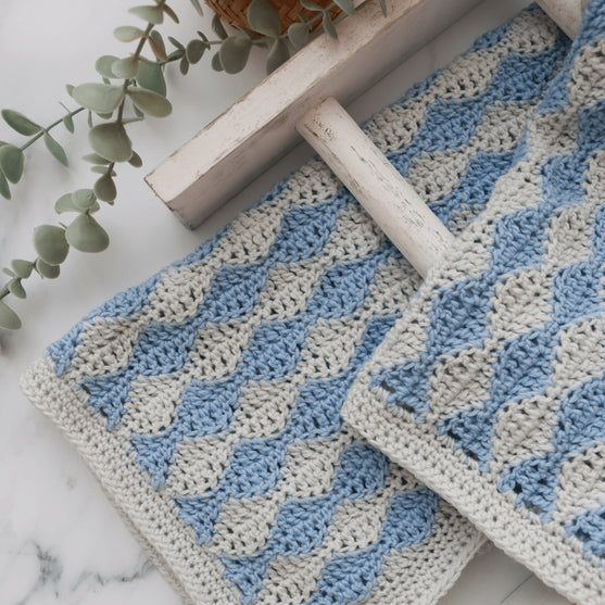 

Little Waves - Baby Blanket
10