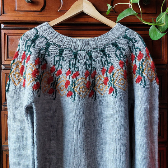Autumn Berries - Sweater