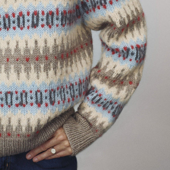 

Dorthea - Sweater
3