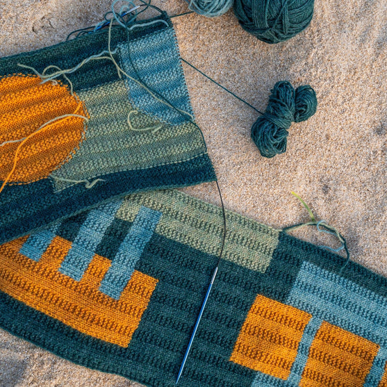 

Rust & Rhythm - Scarf - Knit Kit
5