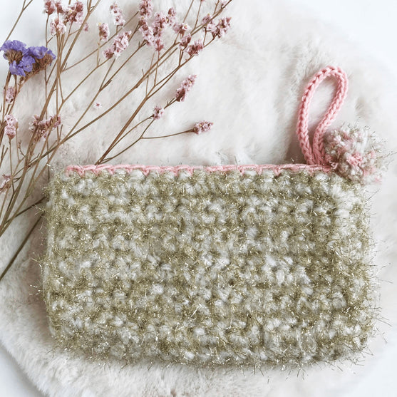 

Twinkle - Clutch Bag
1