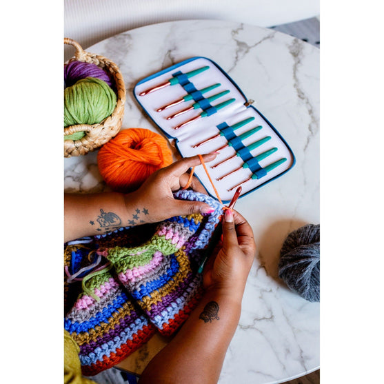 

Crochet Hook Set - Hobbii X TL Yarn Crafts
3