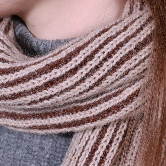 

Maple Scarf
4