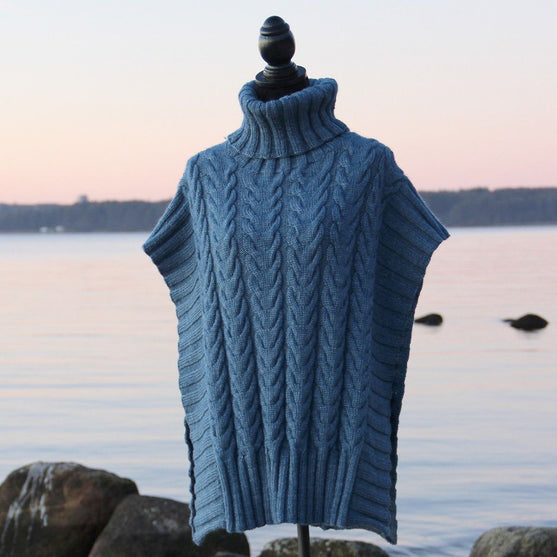

Poncho Emily - Women & Plus size
1