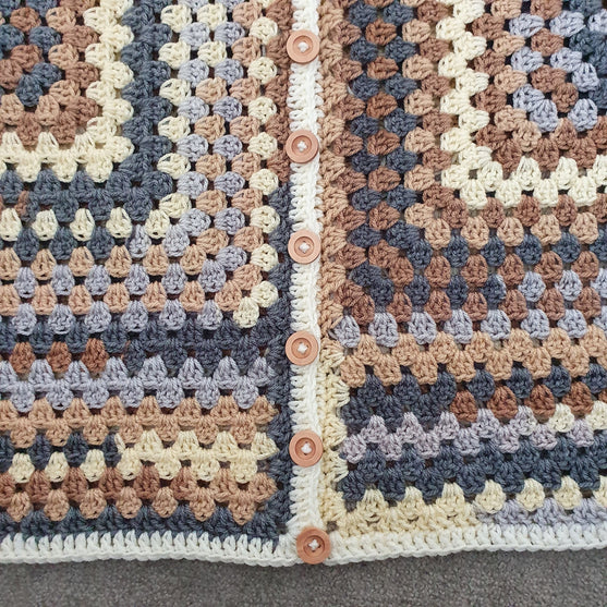 

Horizon - Cardigan
4