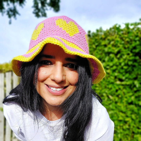 Daydreaming - Bucket Hat