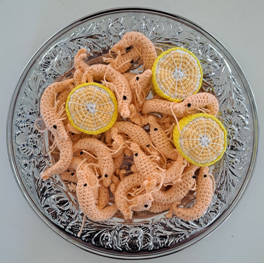Shrimps and lemons