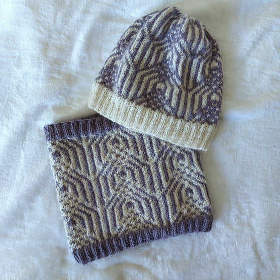 

Purple Geometries - Hat and Snood
3