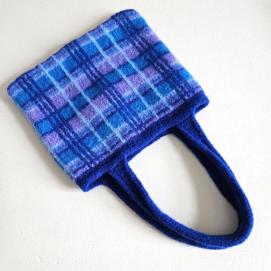 

For-everyday-and-parties - Felted Bag
1