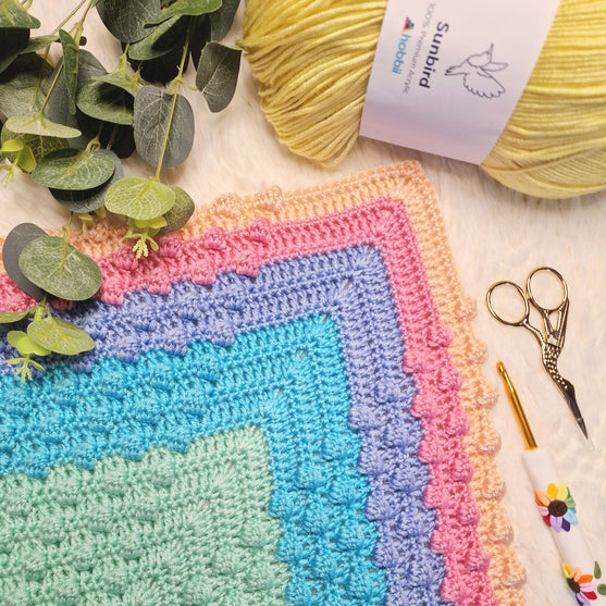 

Kaleidobobble - Baby Blanket
6