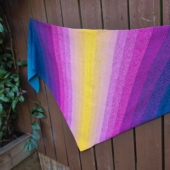 

Magic Moss Stitch - Shawl
1