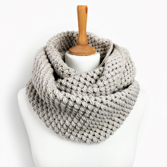 

Denver - Infinity Scarf
1