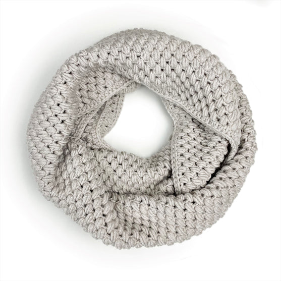 

Denver - Infinity Scarf
2