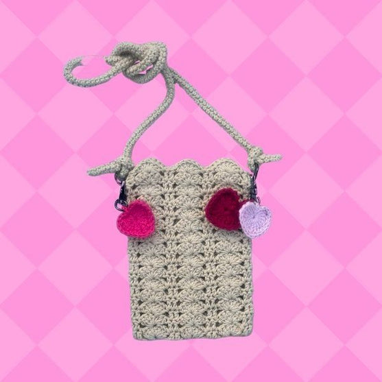 

Fall in Love - Bags
3