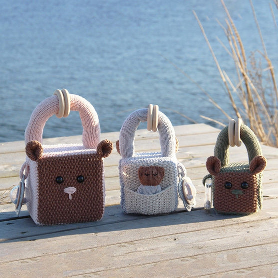 

Aktivity Cubes knitted
1