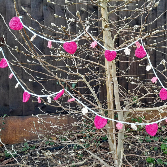 Blossom Heart - Garland
