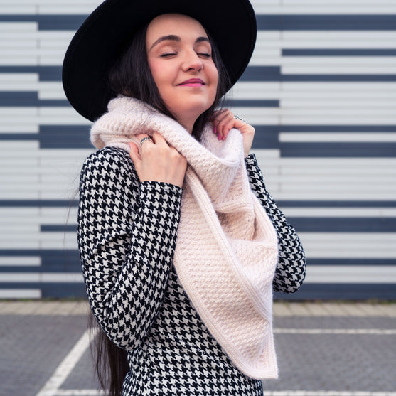 

Cosmopolitan - Shawl
3