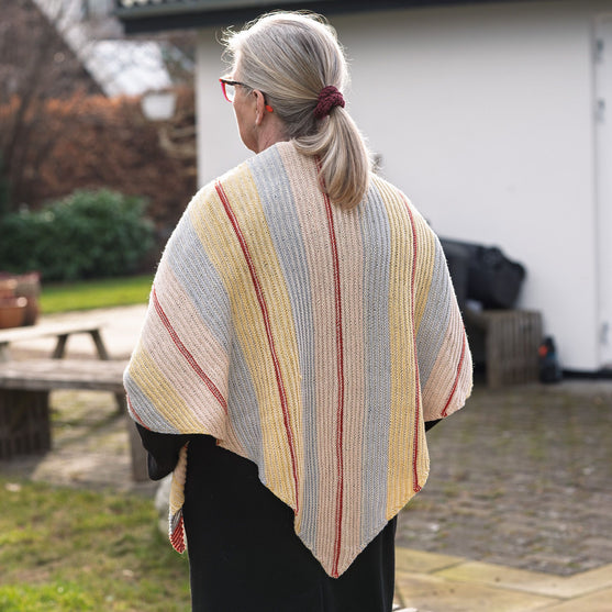 

Sisters Shawl
2