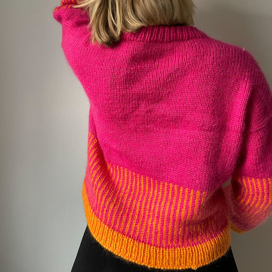

Easy Colour Mix Sweater
3