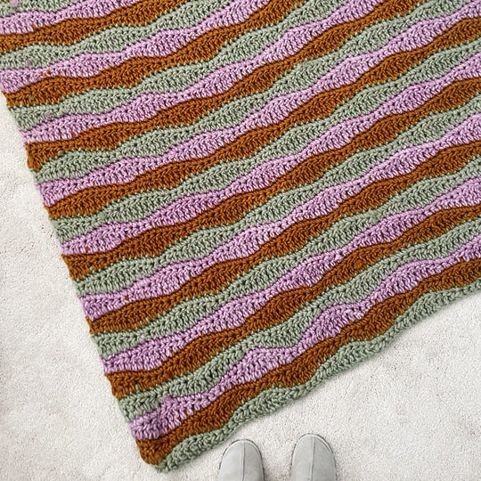 Dreamy Waves - Blanket