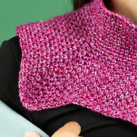 

Artemis - Neck Warmer
2