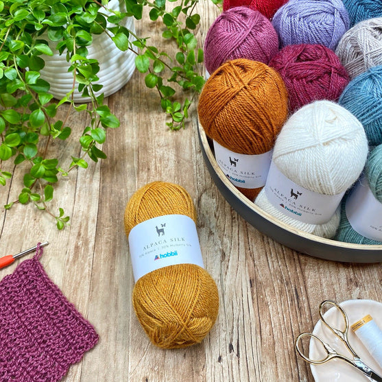 

Alpaca Silk - Hobbii
3