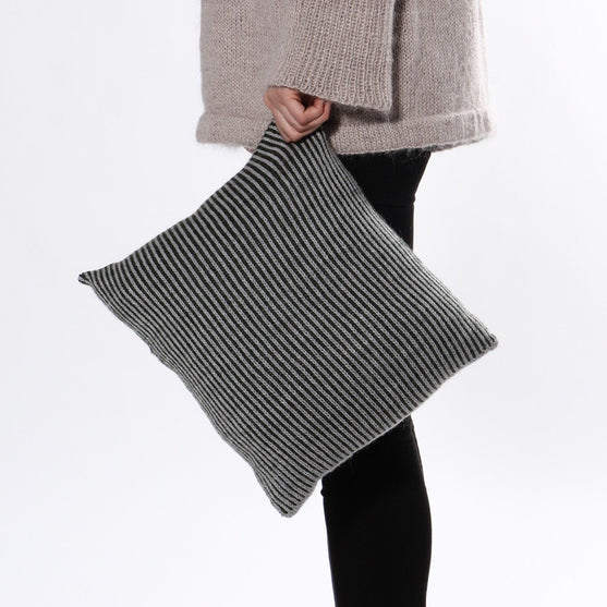 

Als Cushion
1