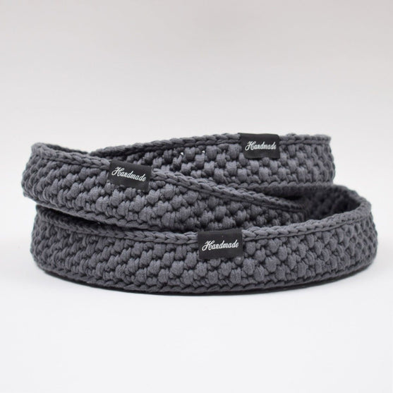 

Decoration trays with round leather base
2