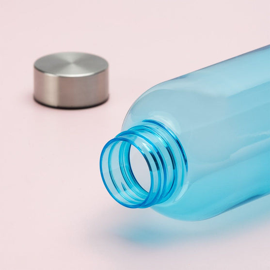 

Water Bottle - Yarniis - Hobbii
2