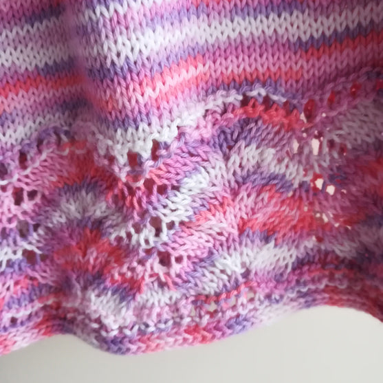 

Caterpillar - Summer top
3